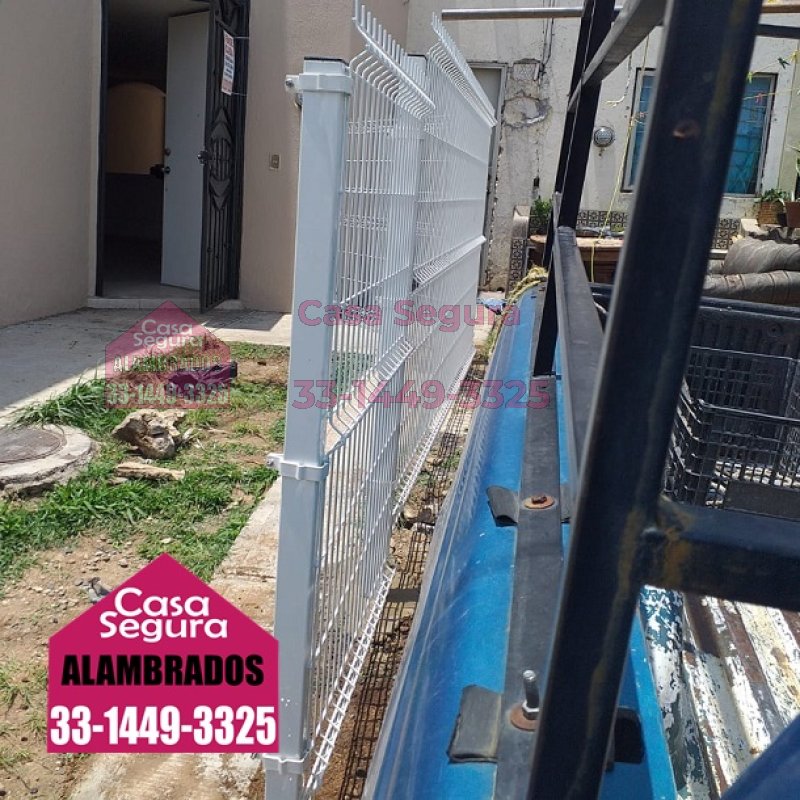 Instalación de Reja Europea en la Colonia Rey Xolotl en Tonalá